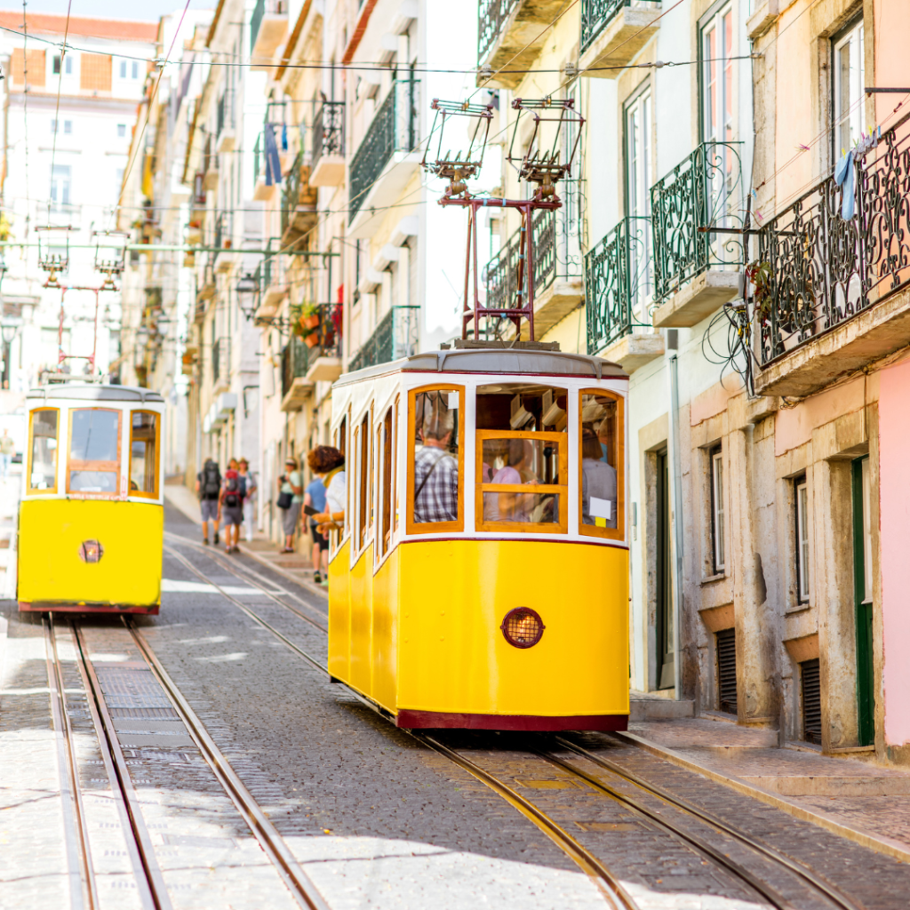 viagem em grupo para mulheres para Portugal